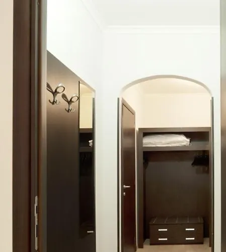 Roman Residence Affittacamere 4*
