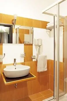 Roman Residence Affittacamere 4*